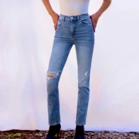 Reformation Palermo Destroyed Jeans - Picture 1 of 6